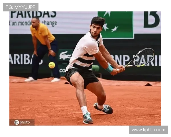 阿尔卡拉斯短暂休假归来 05后新星崛起威胁网坛未来